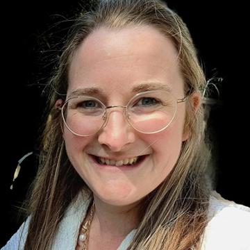 Dr Heather Sullivanv2